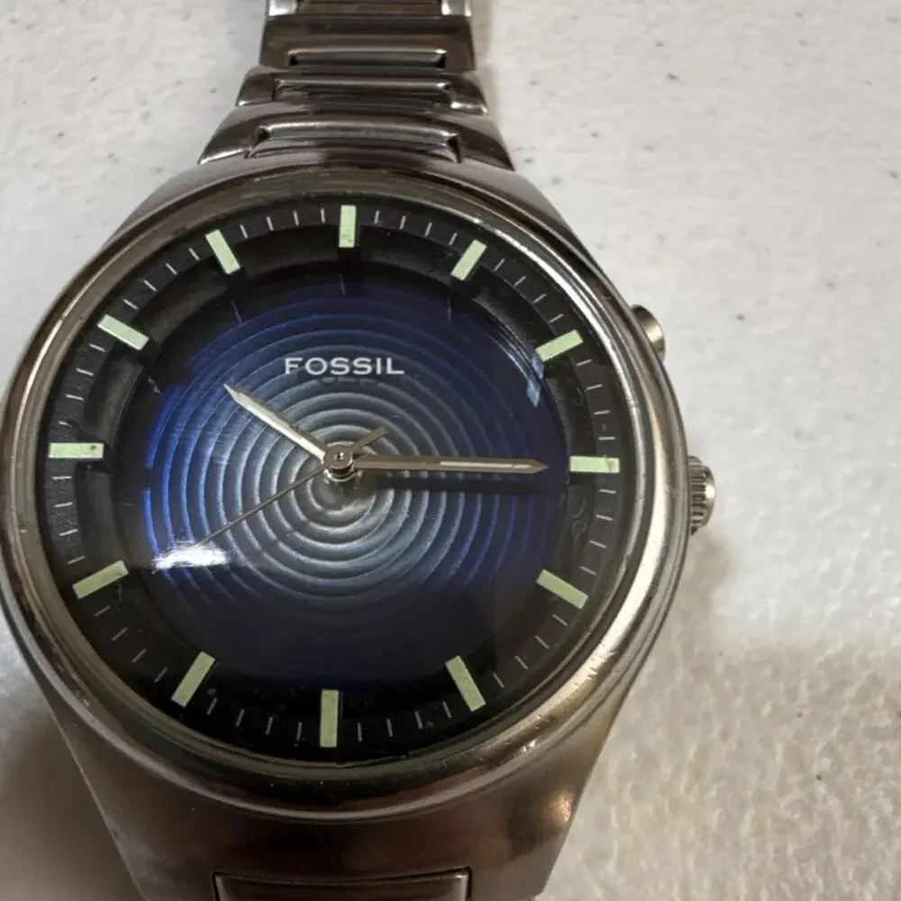 Fossil up sale